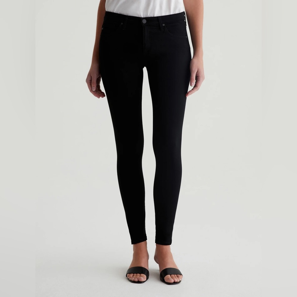 AG super skinny black 24